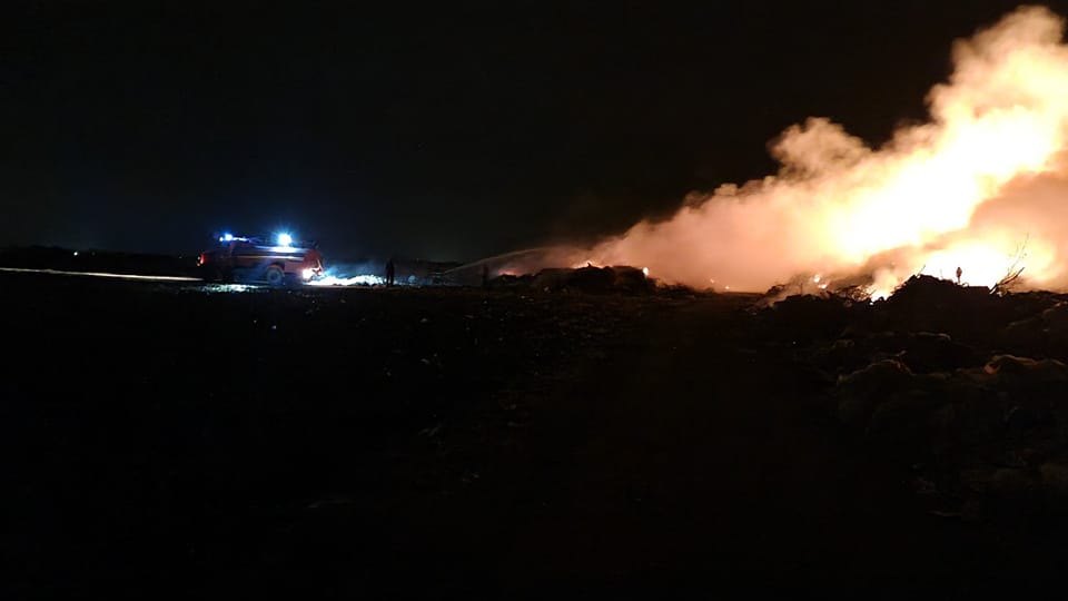Požar na deponiji u Glogonju lokalizovan